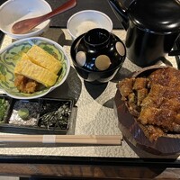 炭焼きうなぎ・かしわ 登河 - 