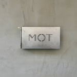 MOT - 