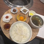 焼肉 BAR 李朝園 - 