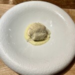 HAGI - キャベツ入り湯葉饅頭-シラス入りキャベツソース添え-