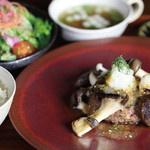 門前洋食 藤屋 - ハンバーグステーキ りんごと醤油の門前ソース