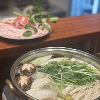 あぐー豚しゃぶしゃぶ専門店 とり央 別邸 - 