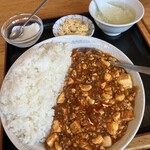 楽苑 - マーボ豆腐定食 大盛り