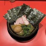 とらきち家 - とらきちラーメン（並）