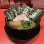 とらきち家 - とらきちラーメン（並）