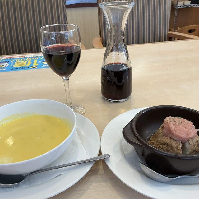 Jonathan Suitengu Ekimae Ten photo 3