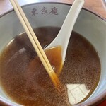 東京庵 - 『肉うどん』のつゆ