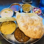Indian Street Food & Bar GOND - 