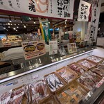 浜焼き漁師小屋 - お土産売り場。