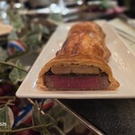 名古屋東急ホテル宴会場 - 国産牛フィレとフォアグラのアン・クルート。