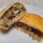 オアシス・ルート - サムサの中身 (羊肉と玉ねぎ)