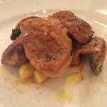 イル・ベヴィトーレ - 【フランス産ホロホロ鶏骨付き】