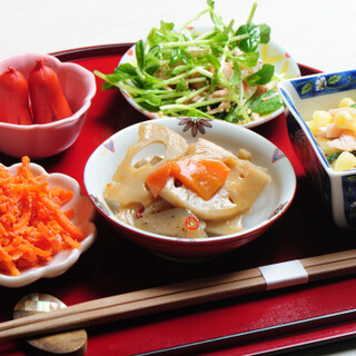 おばんざいの美々 - 料理写真:
