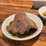 SATOブリアン七番 - サーロインはダイダイのおろしポン酢で