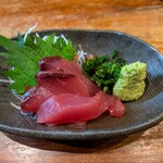 古酒蔵 山桜 - メバチまぐろ刺身 (サービス)