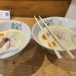 鶏をくらわば骨まで愛して。 姫路余部店 - 