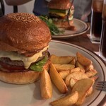 クリッターズバーガー - 