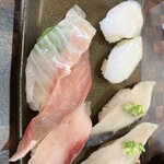海鮮特急レーン寿司 じじや - 料理写真: