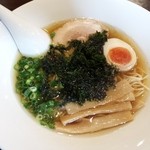 麺王道 勝 - ラーメン＋半チャーハン）１１００円　再訪１４年７月