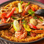 スペイン料理レストラン エル･ヴィエント - 料理写真:魚介のパエリア
