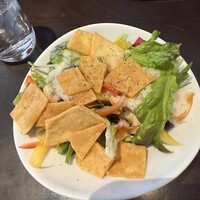 創作イタリアンちゃぶっとりあ - 追加料金のサラダ