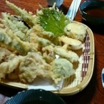 姉山の家 - 野菜の天ぷら（600円）