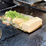 いか玉屋プラスアルファー - 人様のカキのコンブ焼　エエ匂いしとった。