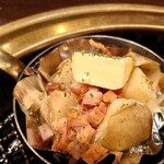 熱烈カルビ - ジャガバター焼き