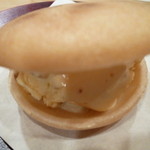 樋口 - パリッと焼かれた最中の皮が美味