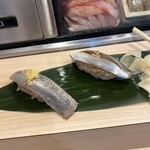立喰い鮨 海幸 - シメサバとイワシ？
