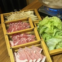 しゃぶしゃぶ・創作料理居酒屋 豚吟 栄店 - 
