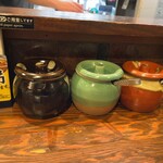 ラーメン龍の家 - 左から、もやし、高菜、紅生姜