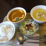 ベリーベリースープ - 鶏肉と温野菜のマレーシアカレー・パンプキン&コーンポタージュ