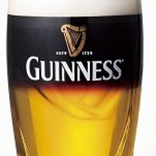 英国パブこだわりのドリンク群パブ＝ギネス！様々なお酒ご用意！