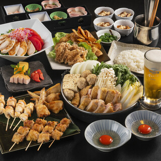 当店自慢の鳥すき鍋をメインにした飲み放題付コース4400円～