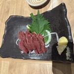世界の山ちゃん -  馬刺し