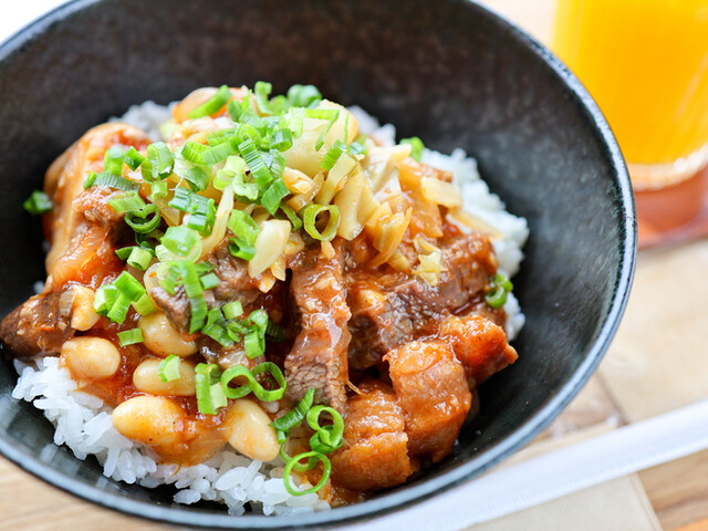 BLUE FARM CAFE 有備館｜大崎市のカフェ