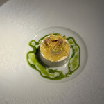 銀座 レカン - 「サントモールブラン」
      シェーブルと三ヶ日蜂蜜のムース
      甘夏とういきょうのコンポート