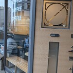 6 APARTMENT COFFEE - 