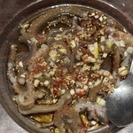 ボクデン - サンナッチ2800円。お皿の上で生ダコが動いてます。