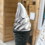 K.L.I.M - 黒ごまミックスソフトクリーム