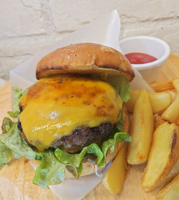 ビア ベース ベアレン 盛岡駅前（BEER BASE BAEREN） - 盛岡（ビアバー）