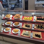 サザエ - 惣菜、おにぎり