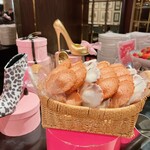 ロビーラウンジ 「マーブルラウンジ」 ヒルトン東京 - 