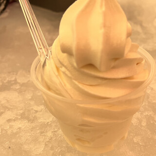 岩洞湖レストハウス_0