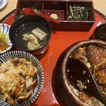 あつた蓬莱軒 松坂屋店 - 