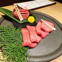 和牛懐石 但馬屋 梅田 - 