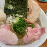 焼きあご煮干しらぁめん はなかぜ - 