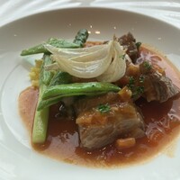 Anchor Tokyo (ザ・ゲートホテル東京 by HULIC) - じっくり煮込んだ国産牛バラ肉 クスクスと季節野菜と共に
