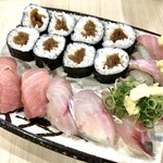 旬菜和味 - 寿司(いさき、あじ、ほうぼう、トロ、かんぴょう巻き)